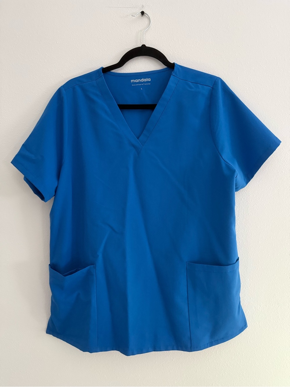 Mandala Women's V-Neck Scrub Top in Royal Blue